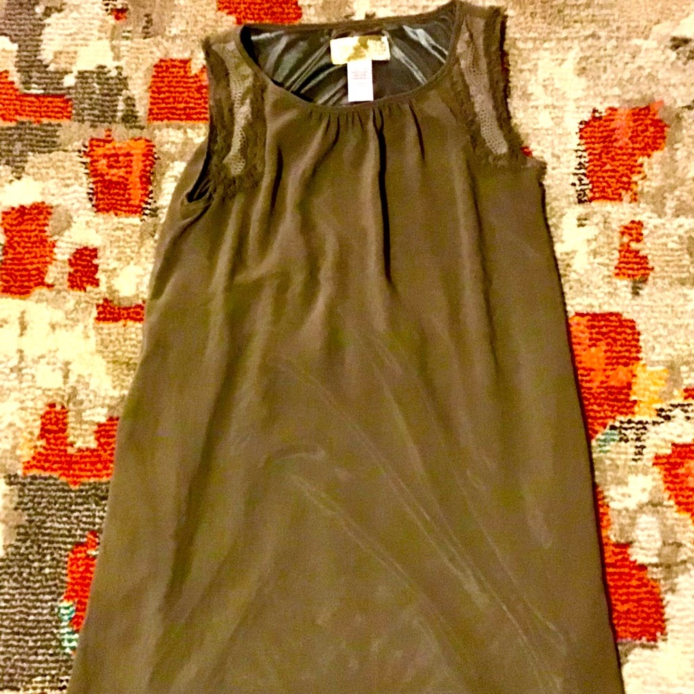 SZ SMALL FRANCESCA’S COLLECTION LAYERED MINI DRESS